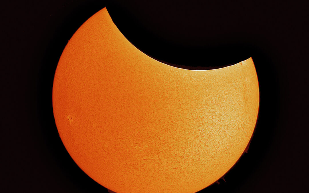 Sterrenwacht Saturnus opent haar deuren tijdens de gedeeltelijke zonsverduistering op 29 maart 2025