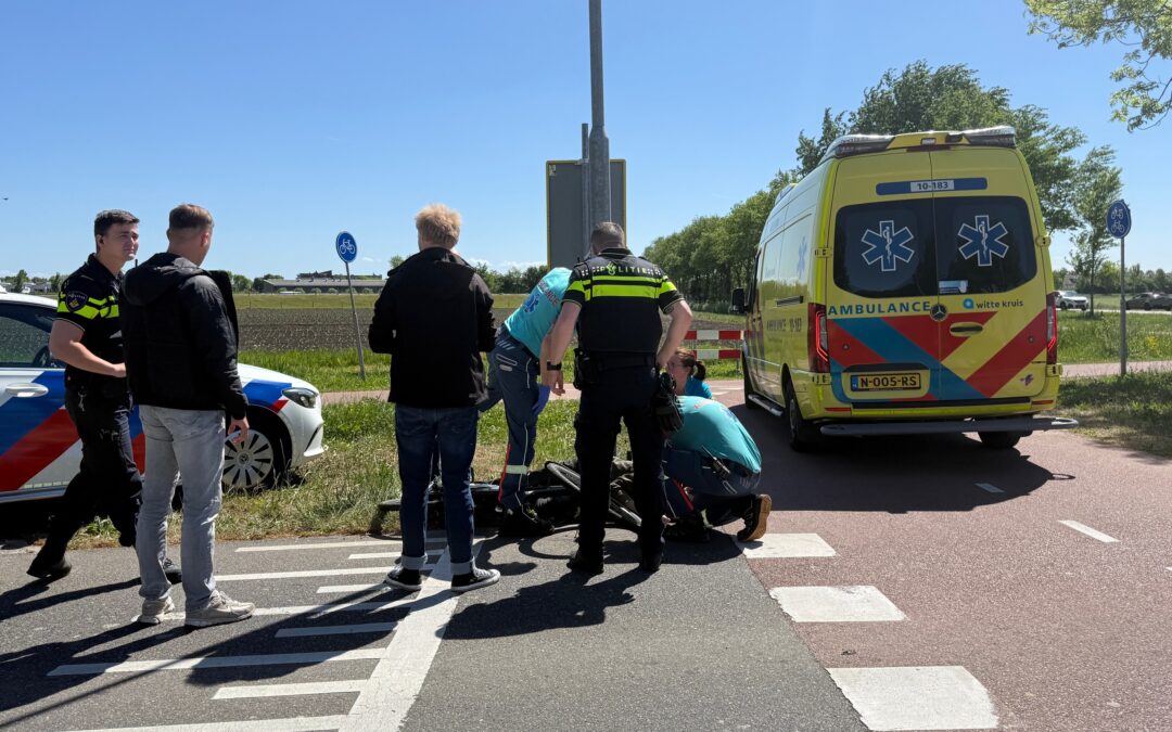 Fietser gewond ongeval Geestweg Zuid-Scharwoude